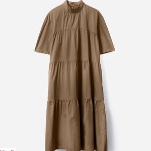 NWT Everlane “The Tiered Mockneck Dress” in toasted coconut size small